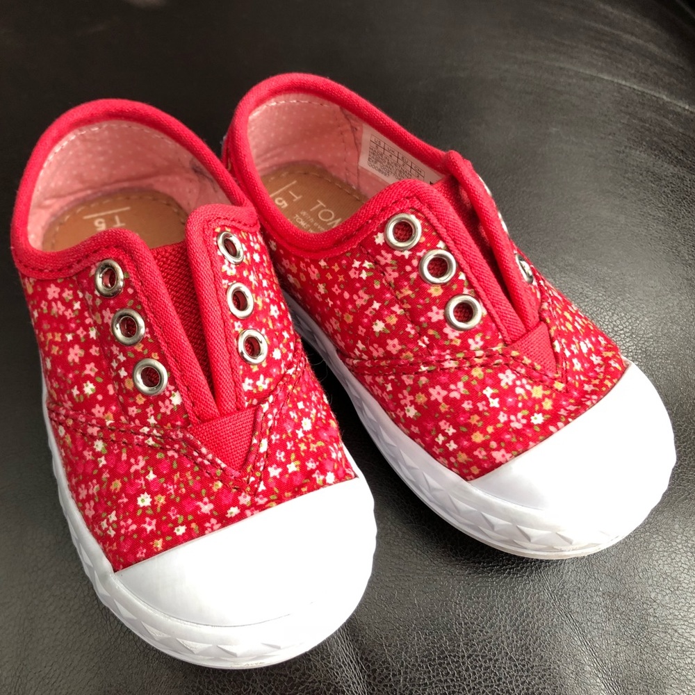 Toms Zuma baby/toddler girls red floral sneaker